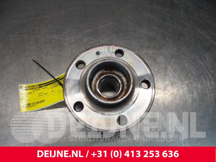 Volvo V90 Radlager hinten O8996