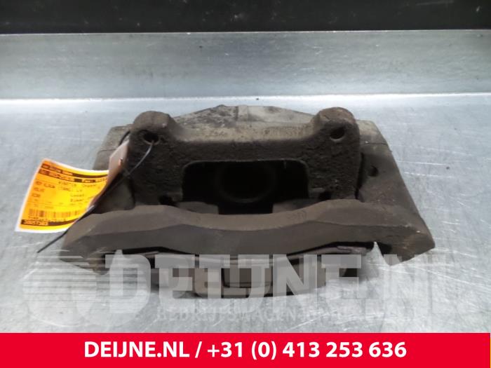 Volvo XC90 Bremszange links vorne O9110