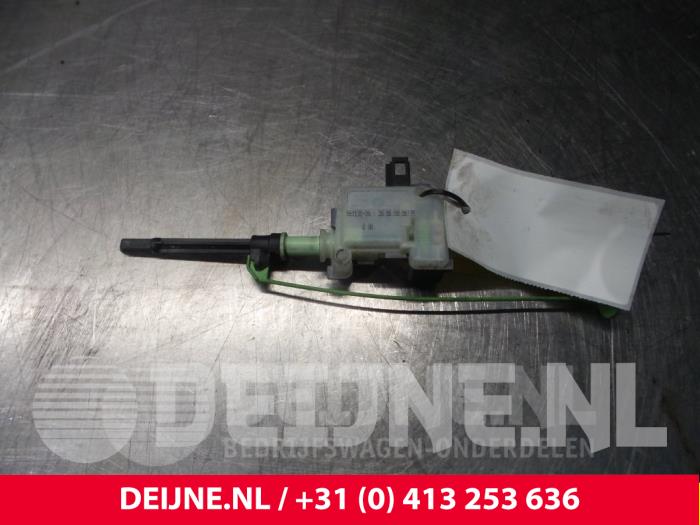 Tankklep Vergrendelingsmotor - Volvo V70