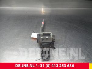Volvo V70 Veiligheidsgordel rechts-achter O9313 foto 2