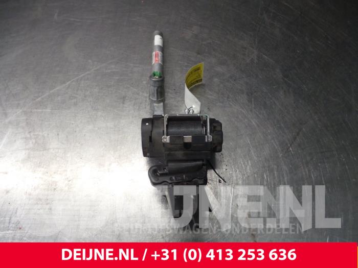 Volvo V70 Veiligheidsgordel rechts-achter O9315