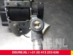 Volvo V70 Sicherheitsgurt rechts hinten O9315 foto 3
