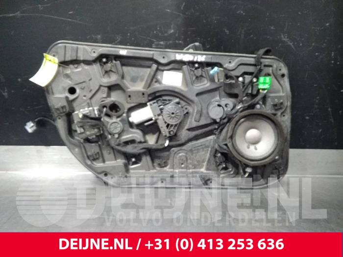 Volvo V40 Ruitmechaniek 4Deurs links-voor O9372
