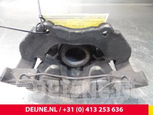 Volvo V50 Remklauw (Tang) links-voor O9457 foto 3