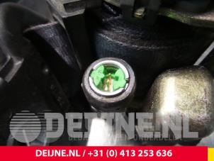 Volvo XC90 Veiligheidsgordel links-achter O9634 foto 3