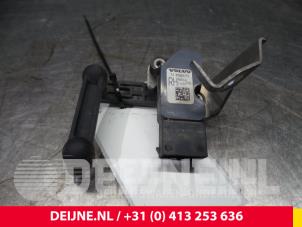 Volvo V90 Xenon hoogteregelaar O9645 foto 3