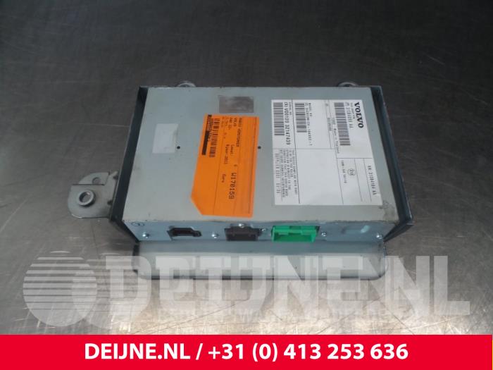 Volvo V40 Radioverstärker O9649