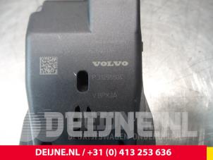 Volvo XC60 Sensor Remassistent O9774 foto 3