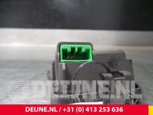 Volvo XC60 Bremsassistent Sensor O9775 foto 3