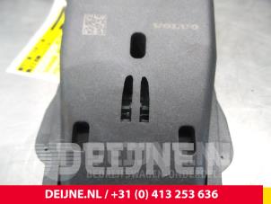 Volvo XC60 Sensor Remassistent O9776 foto 3
