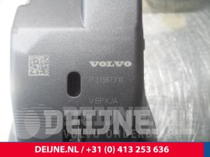 Volvo XC60 Bremsassistent Sensor O9779 foto 3
