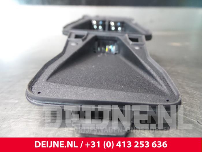 Volvo V40 Brake assist sensor O9876