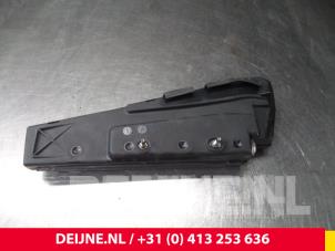 Volvo V70 Seat airbag (seat) O10020 photo 2