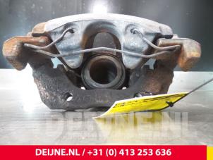 Volvo V40 Front brake calliper, left O10063 photo 2