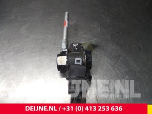 Volvo V70 Sicherheitsgurt links hinten O10286 foto 2