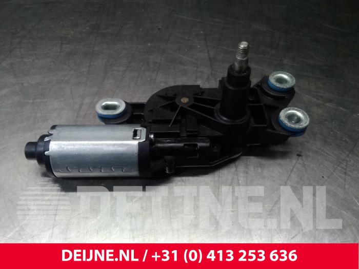 Volvo XC70 Rear wiper motor O5831