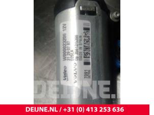 Volvo XC70 Ruitenwissermotor achter O5833 foto 3