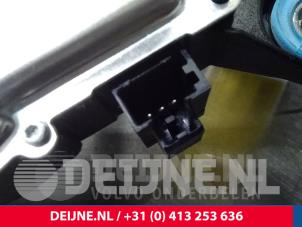 Volvo XC60 Scheibenwischermotor hinten O7257 foto 3