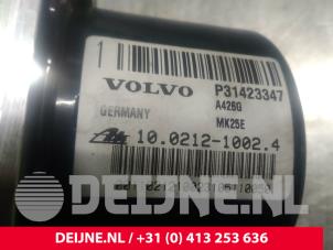 Volvo V70 ABS pump O7522 photo 2