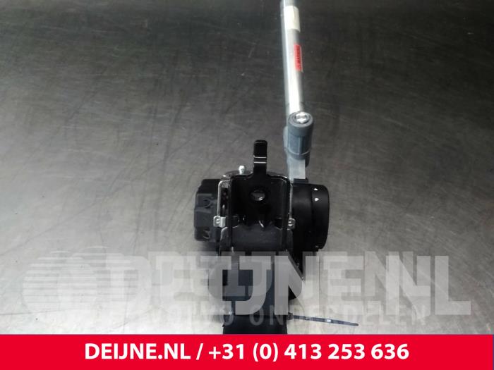 Volvo V70 Veiligheidsgordel links-achter O10289