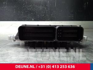 Volvo V60 Engine management computer O10703 photo 3