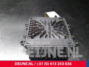 Volvo V60 Engine management computer O10703 photo 2