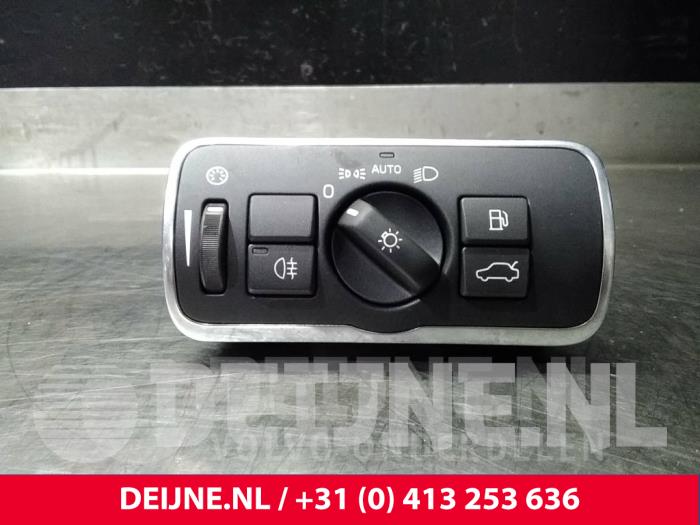 Volvo S60 Licht Schalter O10756