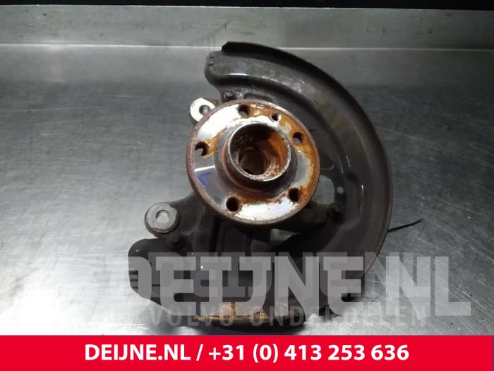 Volvo S60 Achsschenkel links vorne O10760