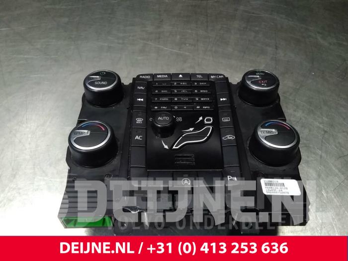 Volvo V70 Heater control panel O10950