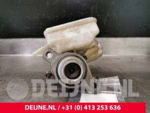 Volvo V40 Hoofdremcilinder O11116 foto 4
