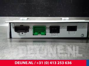 Volvo V70 Radio amplifier O11130 photo 3
