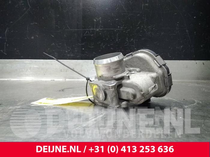 Volvo V70 Gasklephuis O11221