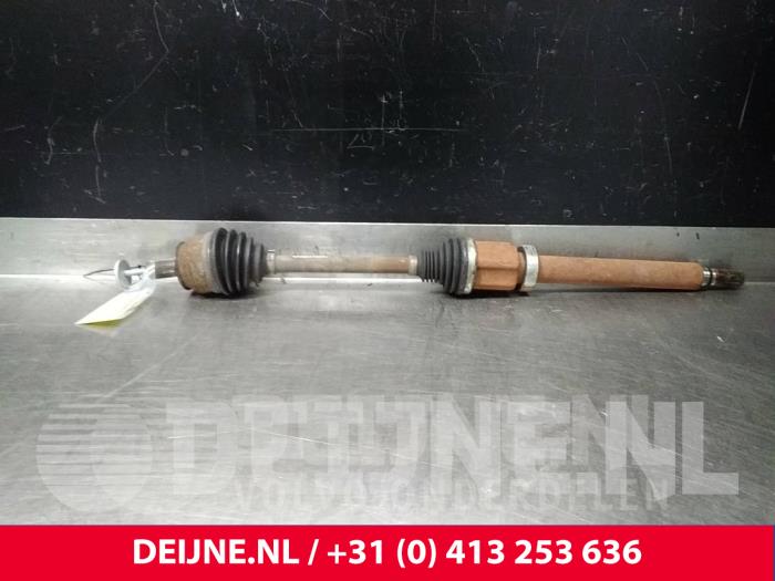 Volvo V70 Antriebswelle rechts vorne O11224