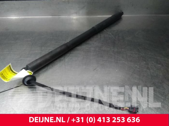 Volvo V90 Gasdämpfer links hinten O11439
