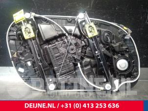 Volvo V90 Ruitmechaniek 4Deurs rechts-voor O11450 foto 2