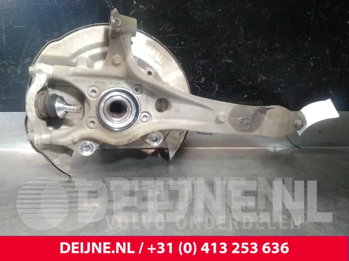 Volvo V90 Achsschenkel links vorne O11470