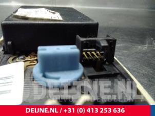 Volvo S60 Innenbeleuchtung hinten O11530 foto 3