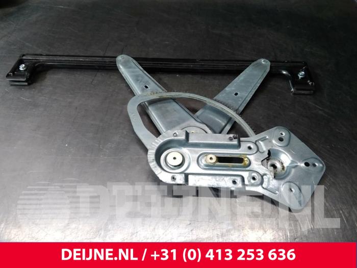 Volvo XC70 Fenstermechanik 4-türig links vorne O11546