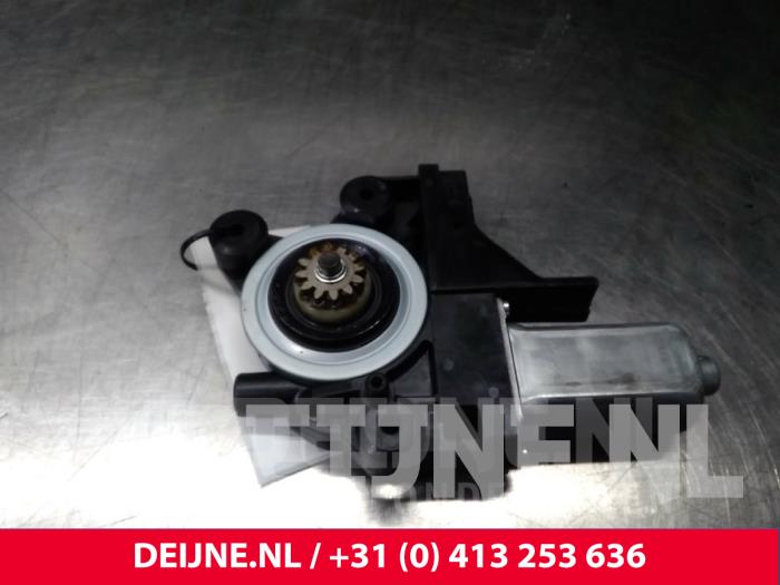 Volvo V70 Fenstermotor Tür O11548
