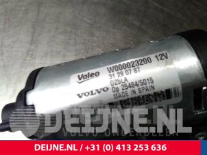 Volvo XC60 Scheibenwischermotor hinten O11707 foto 3