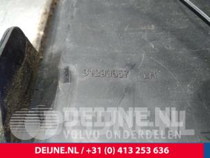 Volvo XC60 Bumper grille O11725 photo 3