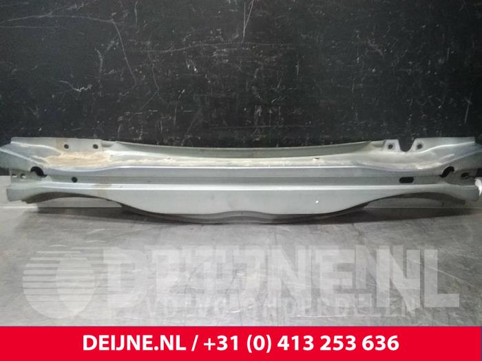 Volvo V70 Bumperframe achter O11936