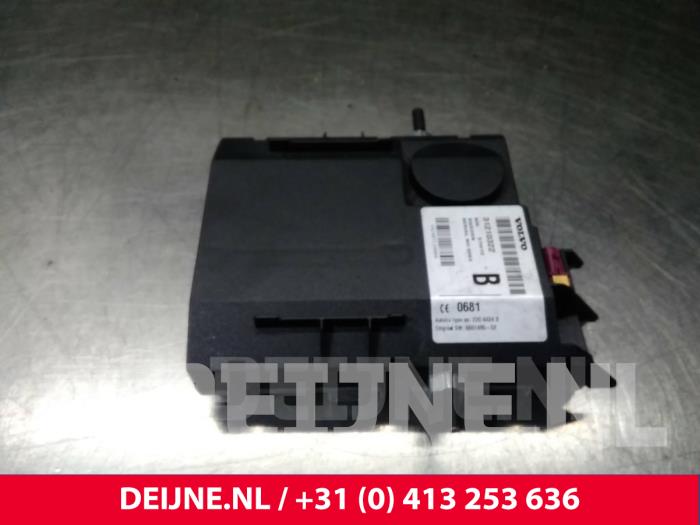 Gebruikte Module Telefoon Volvo XC90 I 2.4 D5 20V Prijs € 40,00 Margeregeling aangeboden door van Deijne Onderdelen Uden B.V.