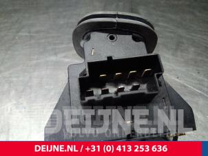 Volvo C70 Indicator switch O12013 photo 3