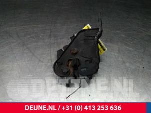 Volvo C70 Bonnet lock mechanism O12018 photo 2