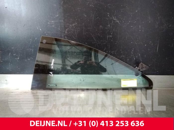 Volvo C70 Driehoeks Ruit links-achter O12033