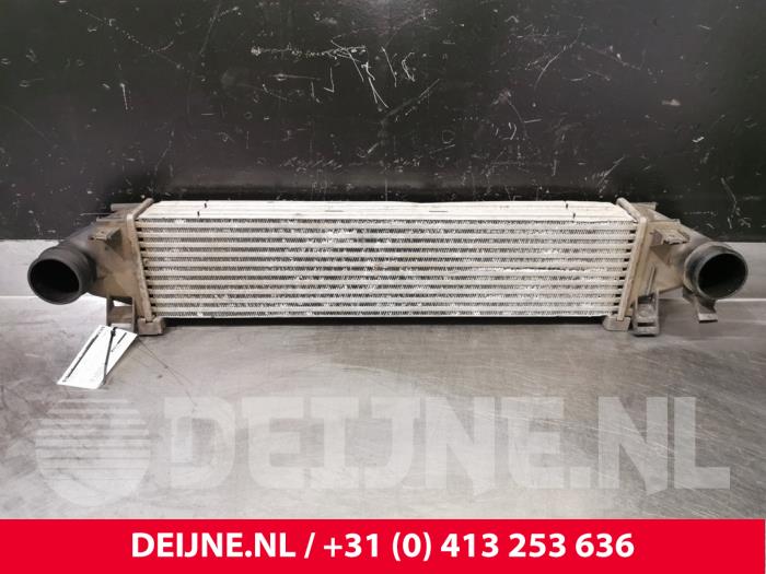Gebruikte Intercooler Volvo V40 (MV) 2.0 D3 20V Prijs € 70,00 Margeregeling aangeboden door van Deijne Onderdelen Uden B.V.