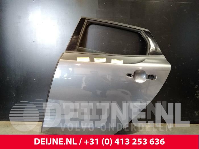 Volvo V40 Tür 4-türig links hinten O12076
