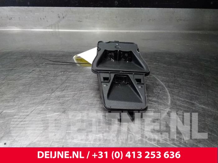 Volvo V70 Bremsassistent Sensor O12263