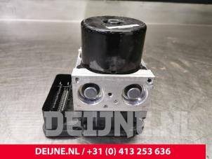 Volvo XC70 ABS pump O12416 photo 3